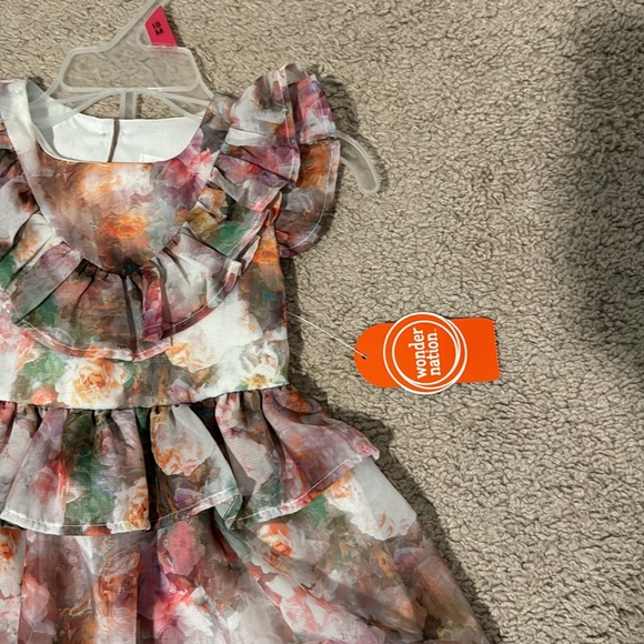 *NEW* Floral Dress 18M - Picture 2 of 9